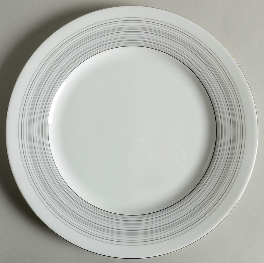 Islington Dinner Plate by Royal Doulton-1