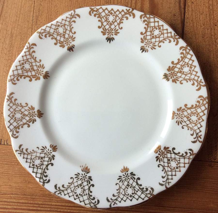 926 Bread & Butter Plate by Royal Albert-1