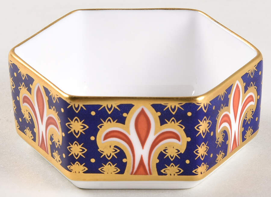 A1297 Trinket Box No Lid by Royal Crown Derby-1