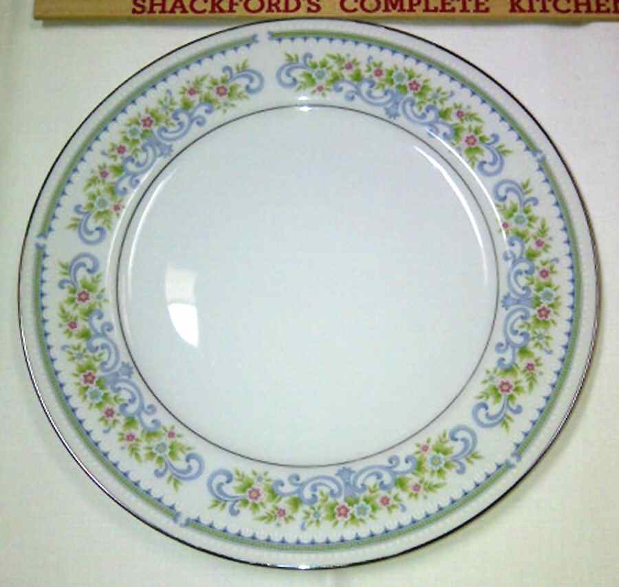ROG5 Dinner Plate by Royal Gallery-1