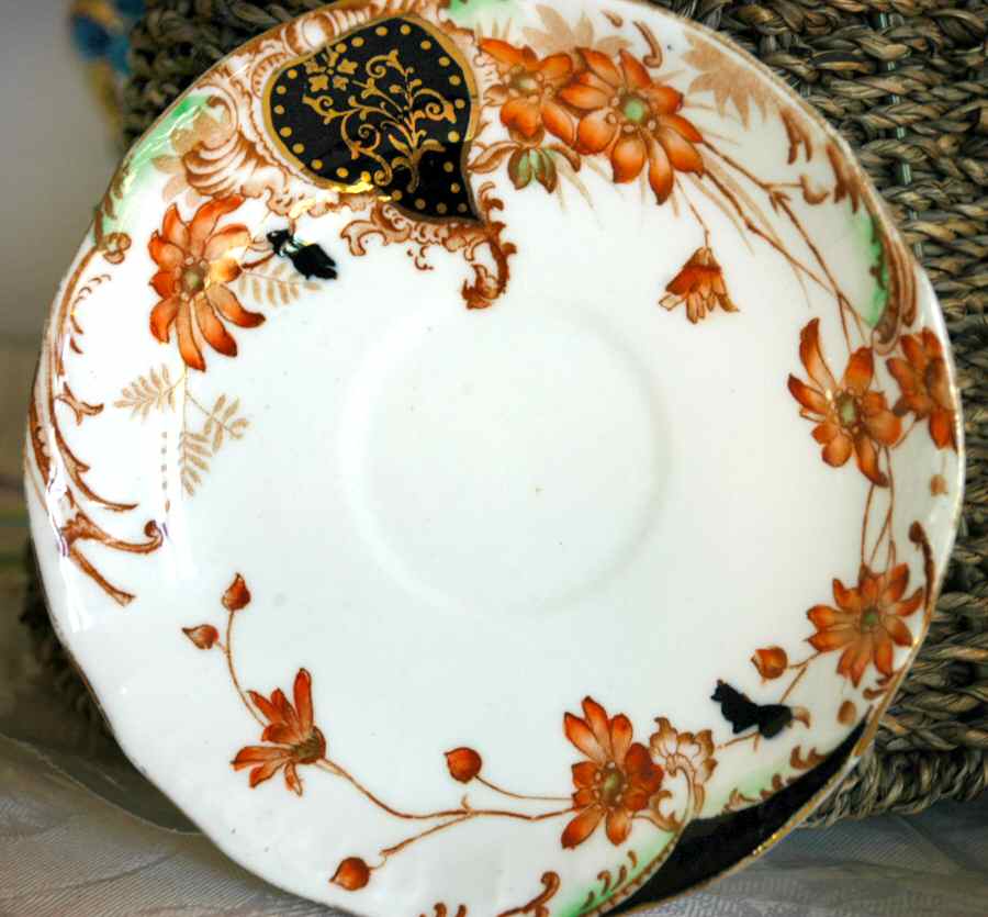 May Weed Saucer by R H Plant-1