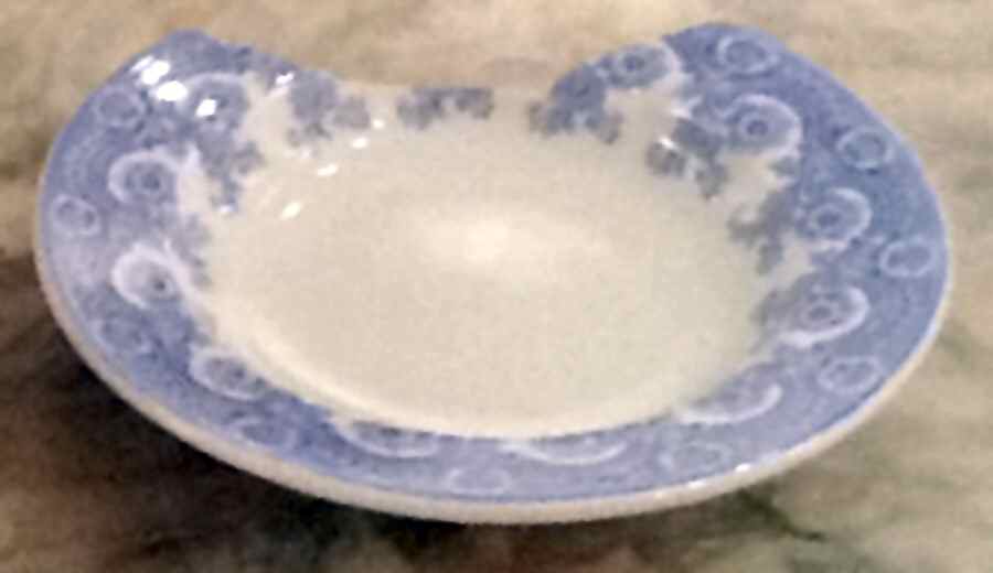 RW352 Saucer by Royal Worcester-1