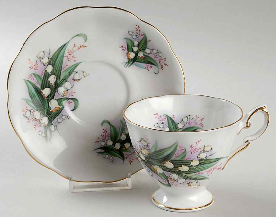 2520 Footed Cup & Saucer Set by Royal Standard-1