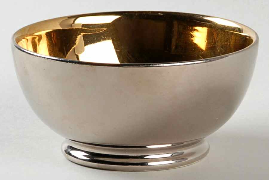 RWI227 Open Sugar Bowl by Royal Winton-1