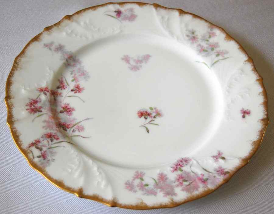 RDN208 Dinner Plate by M Redon-1