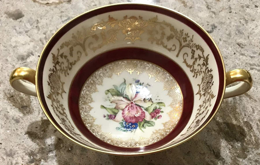 ROB460 Footed Cream Soup Bowl by Royal Bayreuth-1