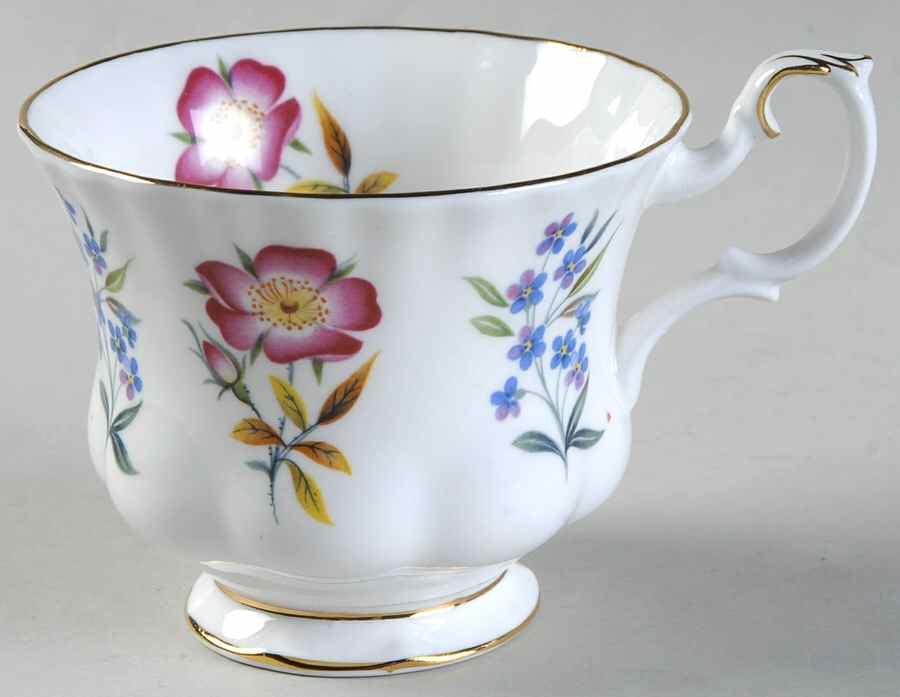 Derwent Footed Cup by Royal Albert-1