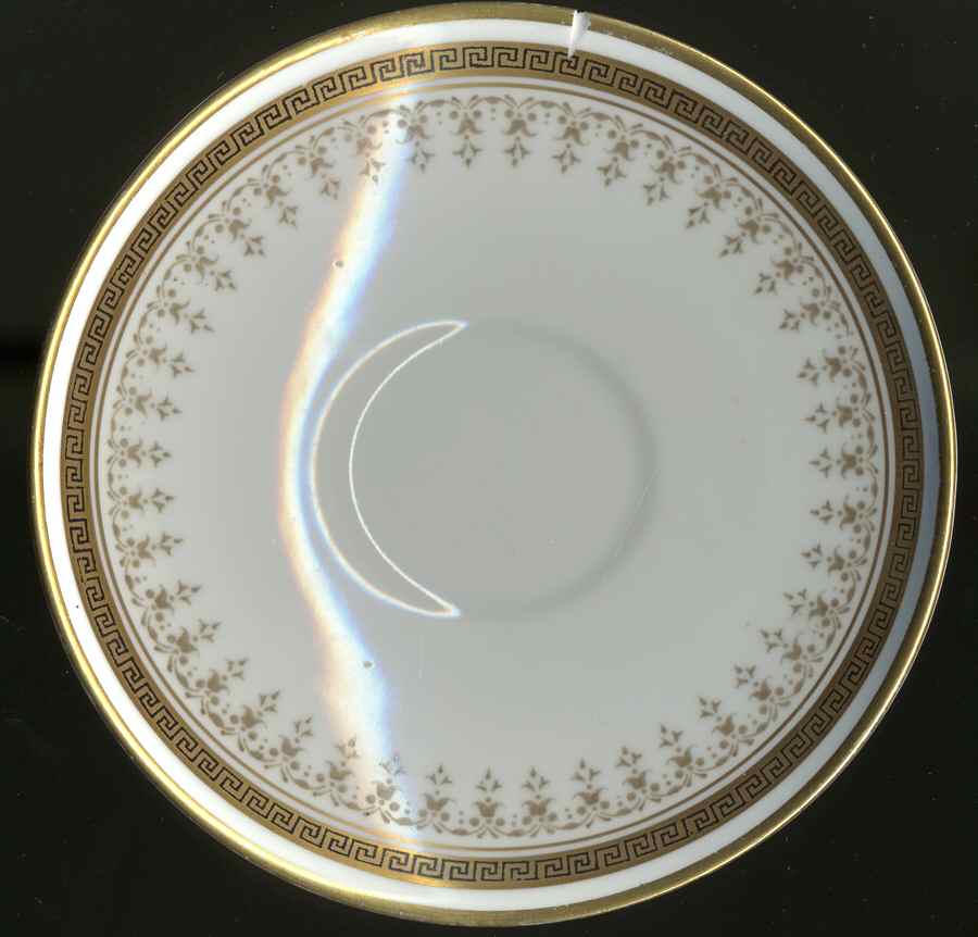 6580 Saucer by Royal Albert-1