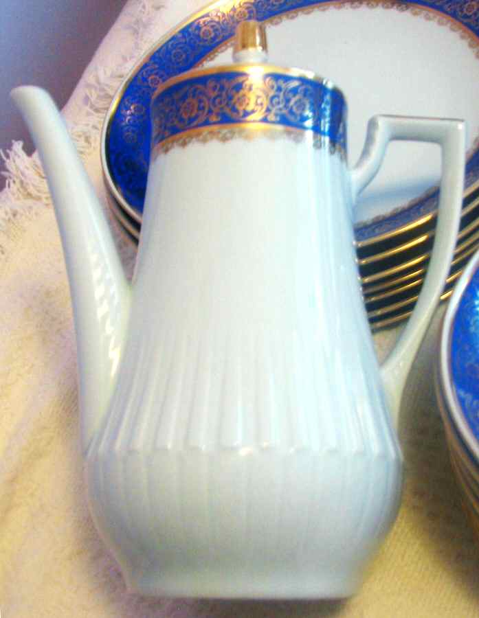 RIB22 Coffee Pot & Lid by Rieber-1