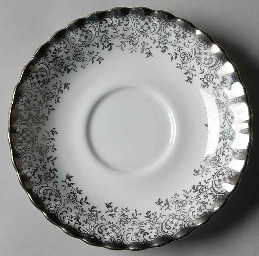 ROA267 Saucer by Royal Albert-1