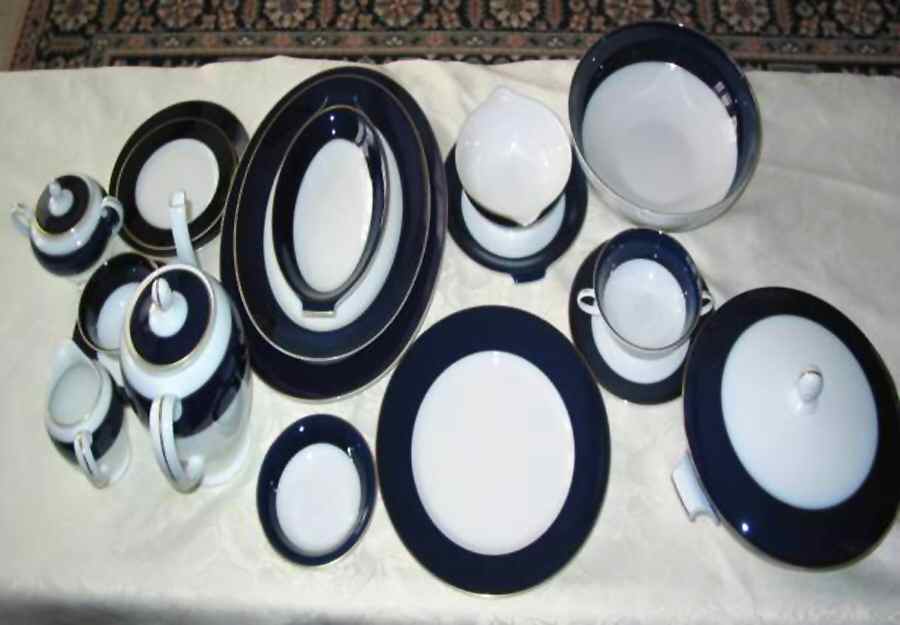 F3664 Dinner Plate by Rosenthal - Continental-1