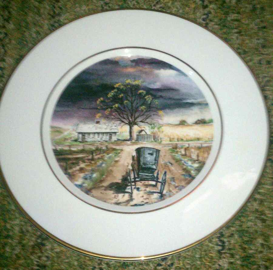 Iowa Landmark Series Wall Plate by Royal Grafton-1