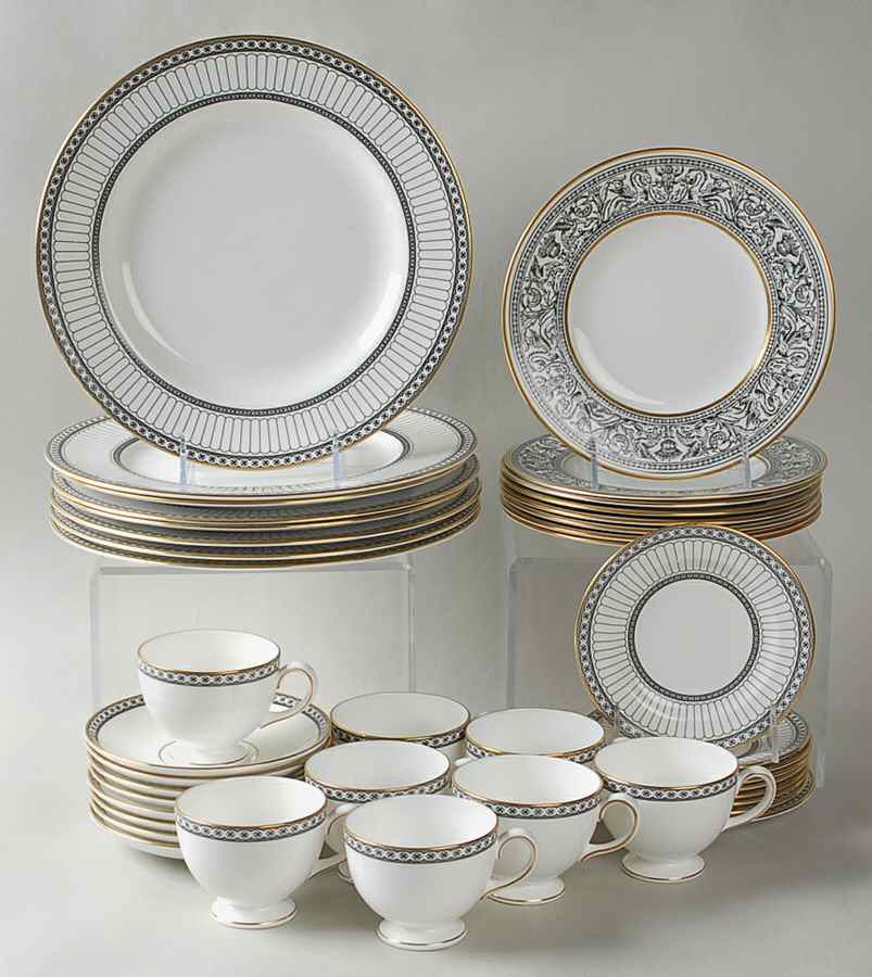 Estate Sets-China 40 Pc Set (8 5 Pc Place Settings) by Replacements-1