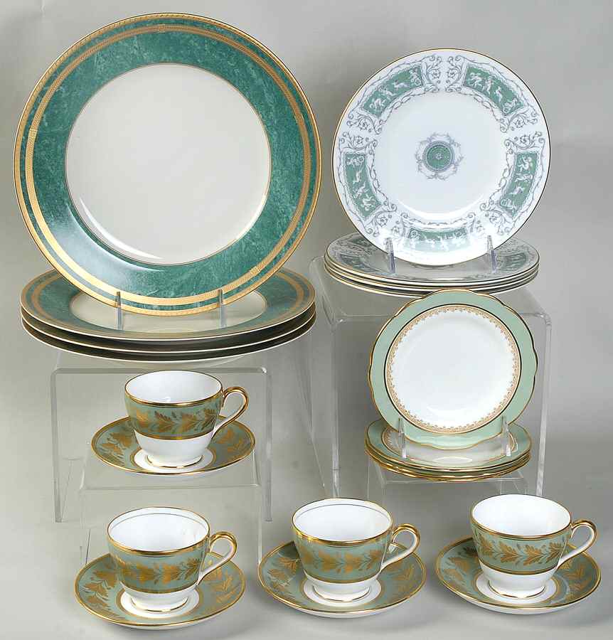 Estate Sets-China 20 Pc Set (4 5 Pc Place Settings) by Replacements-1