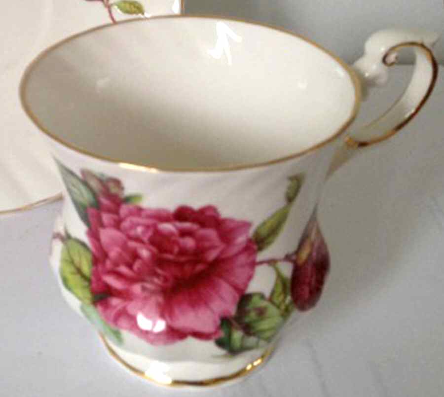 January Footed Cup by Rosina-Queens-1