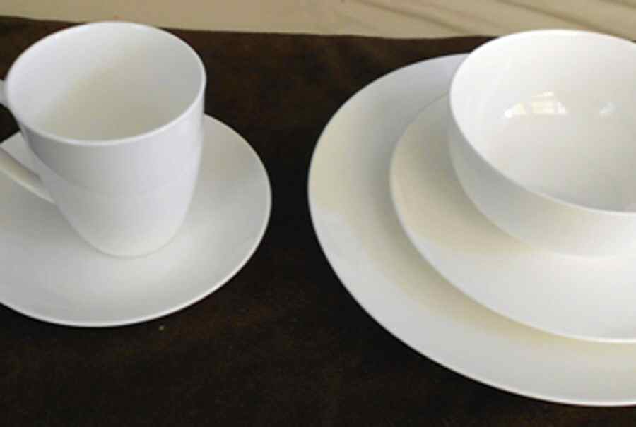 RRM36 Dinner Plate by Roscher & Co-1
