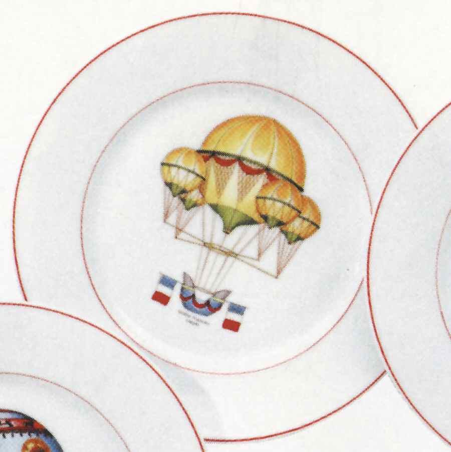 Balloons (Red Trim) Dessert/Pie Plate by Rochard-1