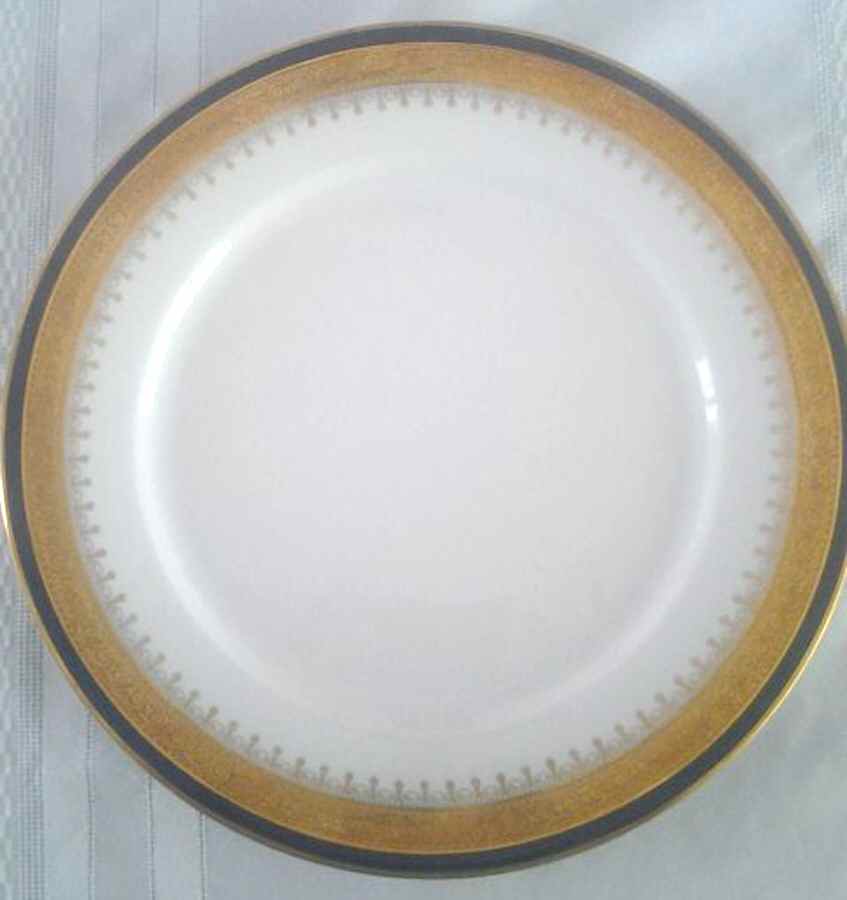 R2939 Dinner Plate by Rosenthal - Continental-1