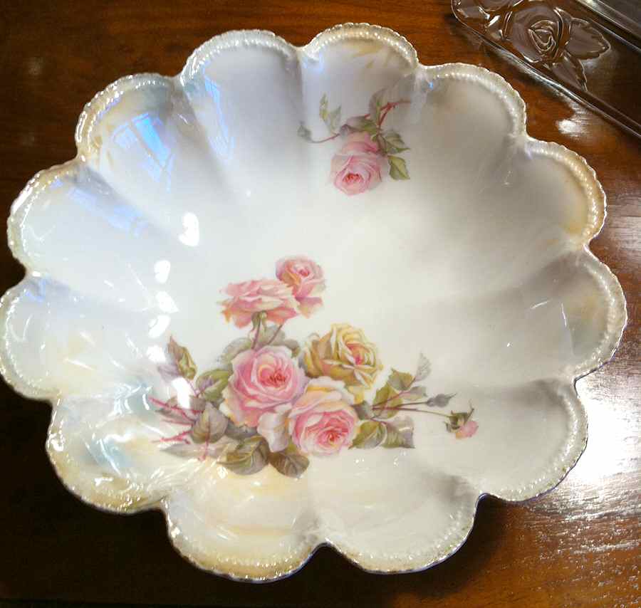 RPU54 9" Round Vegetable Bowl by RS Prussia-1