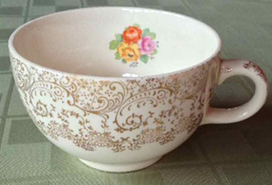 Omar Flat Cup by Royal (USA)-1