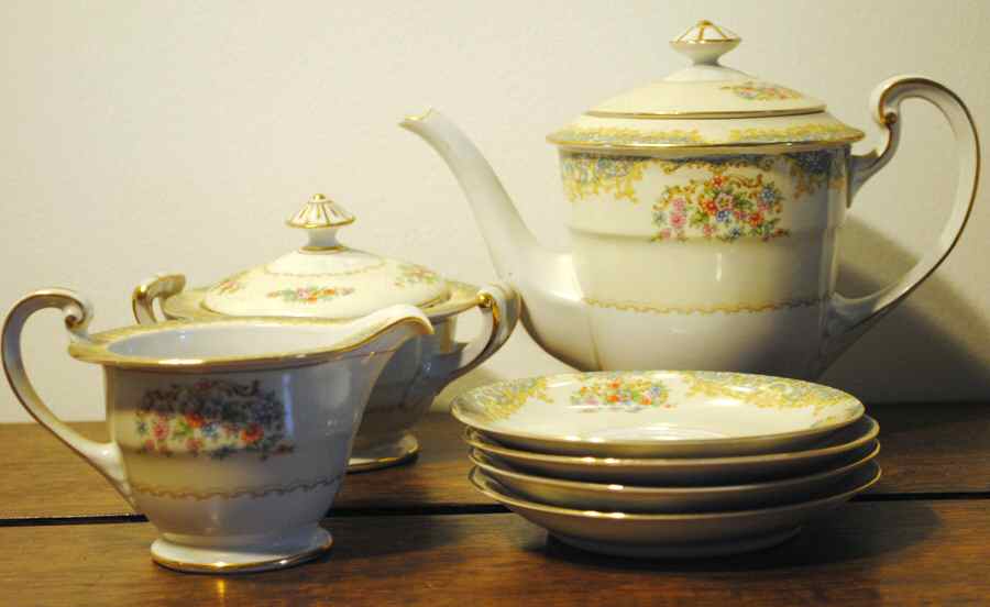 RO97 Teapot & Lid by Rose (Japan)-1