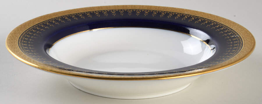 L6027 Rim Soup Bowl by Royal Cauldon-1