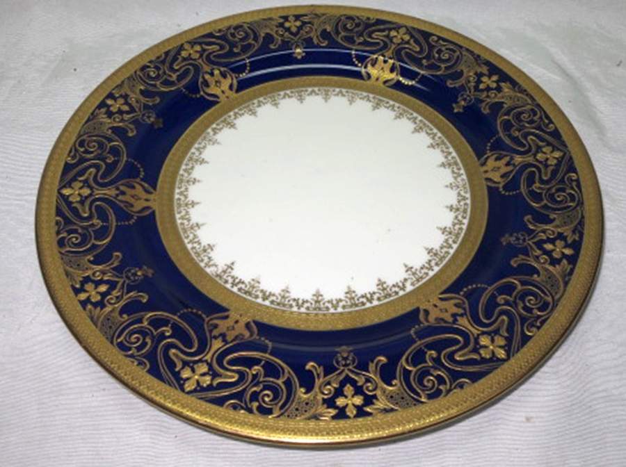 ROC232 Dinner Plate by Royal Cauldon-1