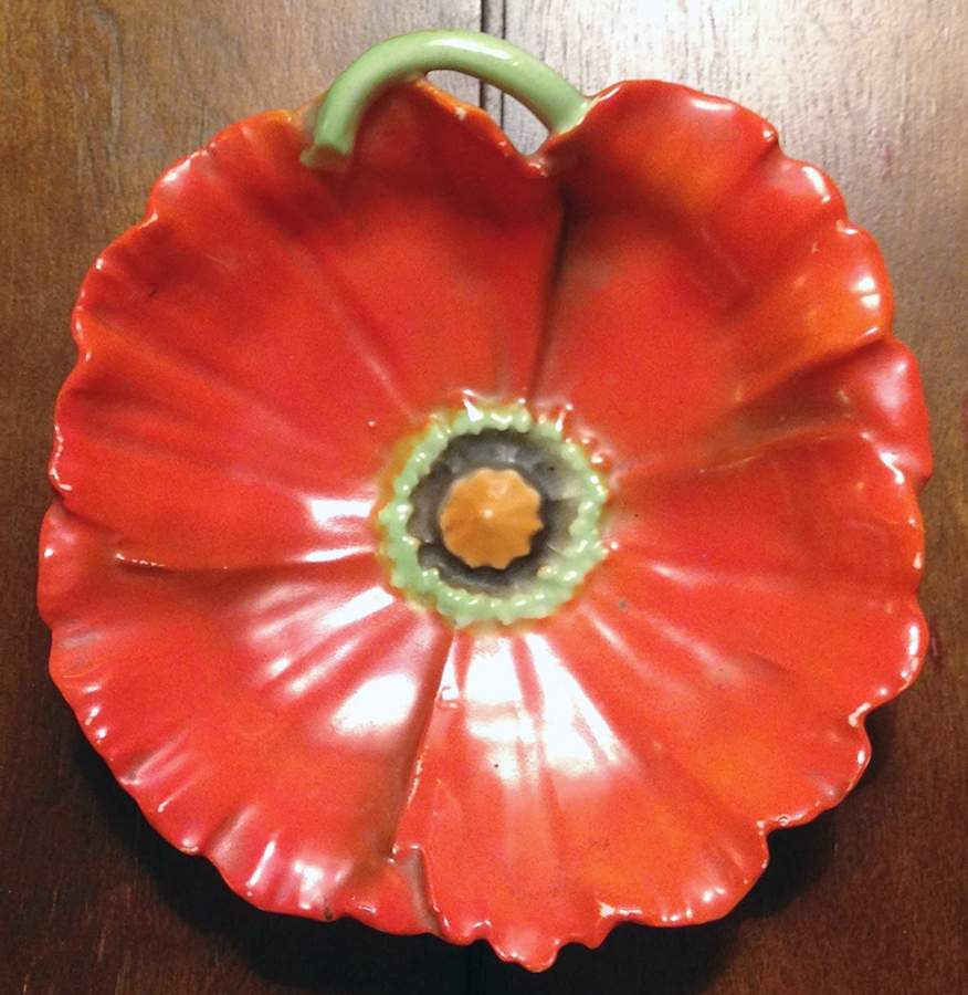 Red Poppy Bon Bon by Royal Bayreuth-1