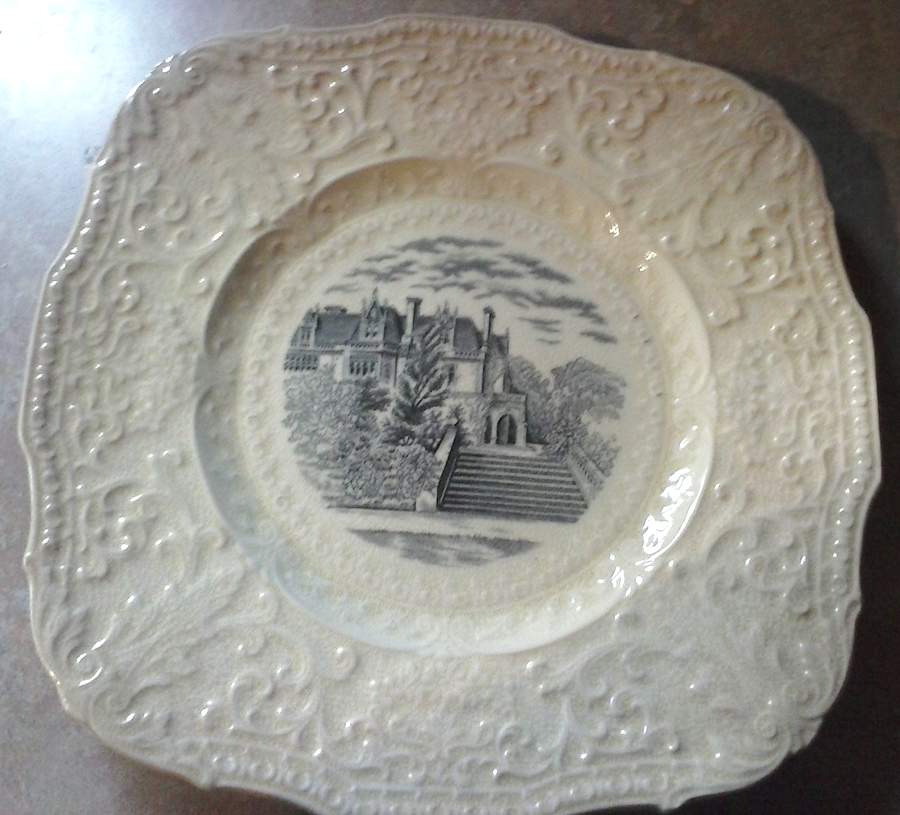 ROC234 Square Luncheon Plate by Royal Cauldon-1