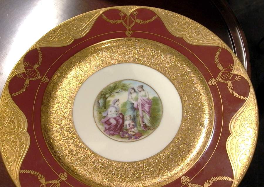 RCQ36 Dinner Plate by Royal China (made in France)-1