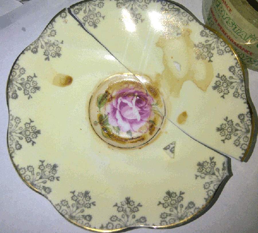 512 Saucer by Rosina-Queens-1