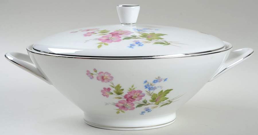 M3379 Round Covered Vegetable by Rosenthal - Continental-1