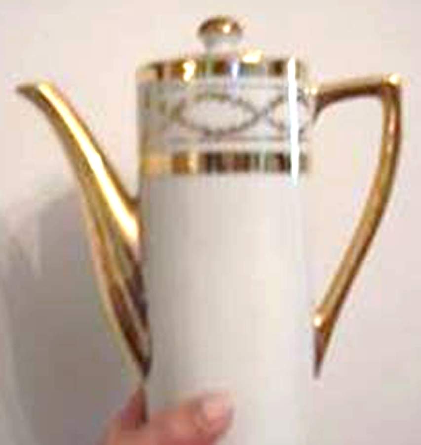 Elegante Coffee Pot & Lid by Royal Crown (Japan)-1