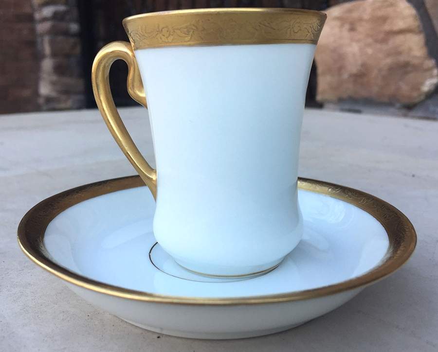 ROB470 Chocolate Cup & Saucer Set by Royal Bayreuth-1