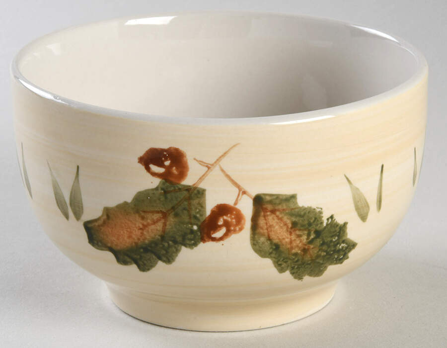 RNF84 Soup/Cereal Bowl by Royal Norfolk-1