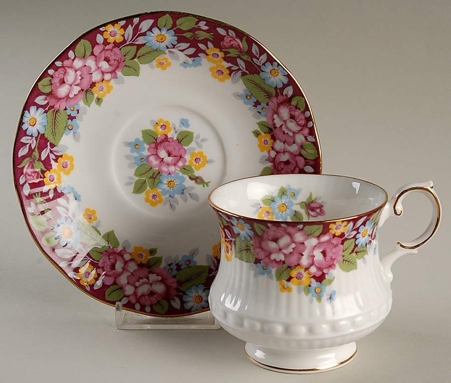 Oxford Footed Cup & Saucer Set by Rosina-Queens-1