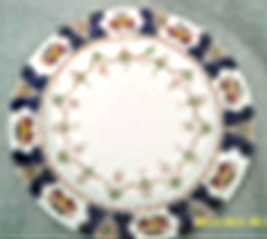 ROA273 Luncheon Plate by Royal Albert-1