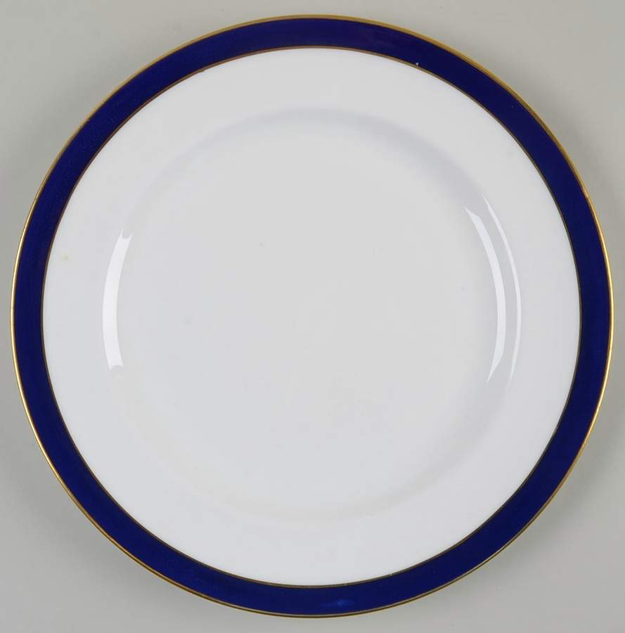 RD364 Dinner Plate by Royal Doulton-1