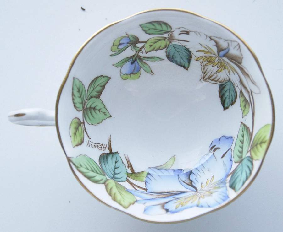 4853 Footed Cup by Rosina-Queens-1