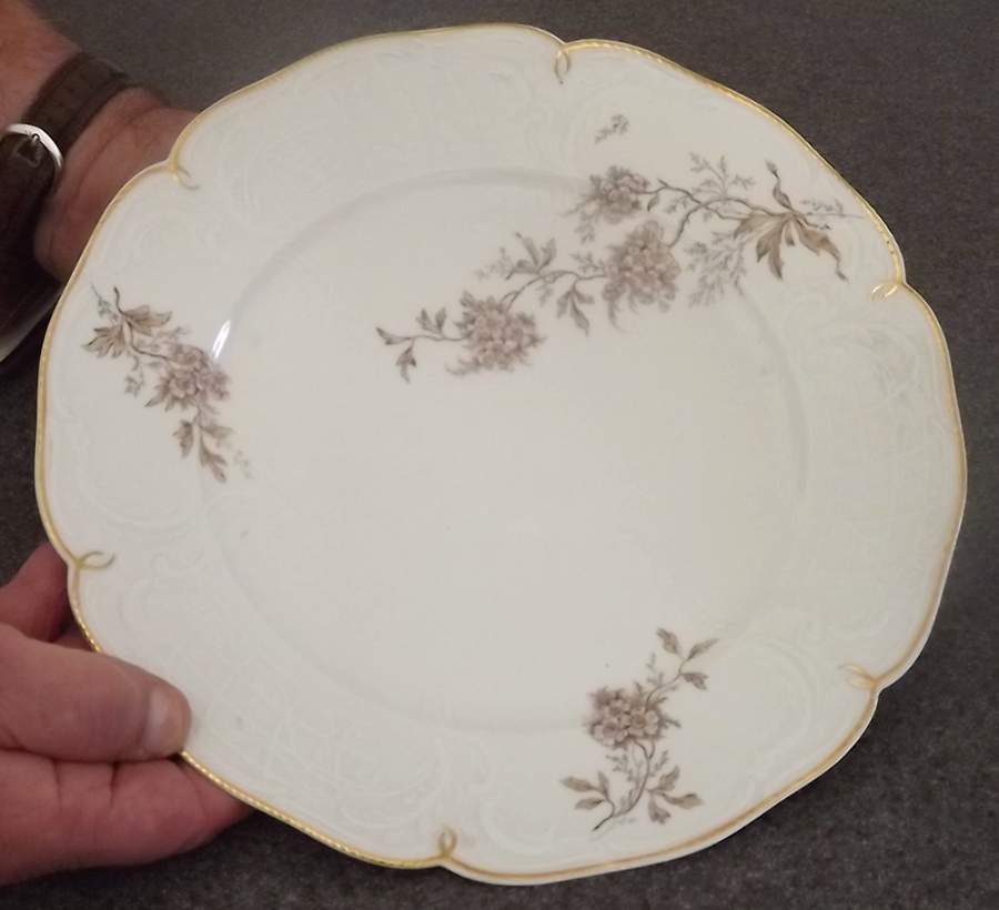 R2965 Dinner Plate by Rosenthal - Continental-1