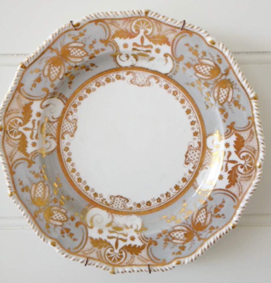 RCD185 Dinner Plate by Royal Crown Derby-1
