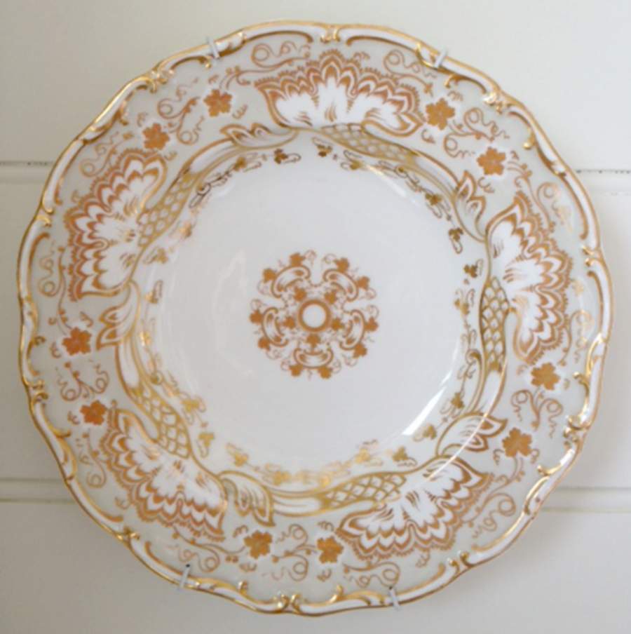 RCD186 Dinner Plate by Royal Crown Derby-1