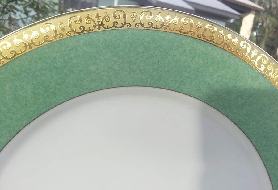 Gold Buffet Green Dinner Plate by Royal Gallery-1