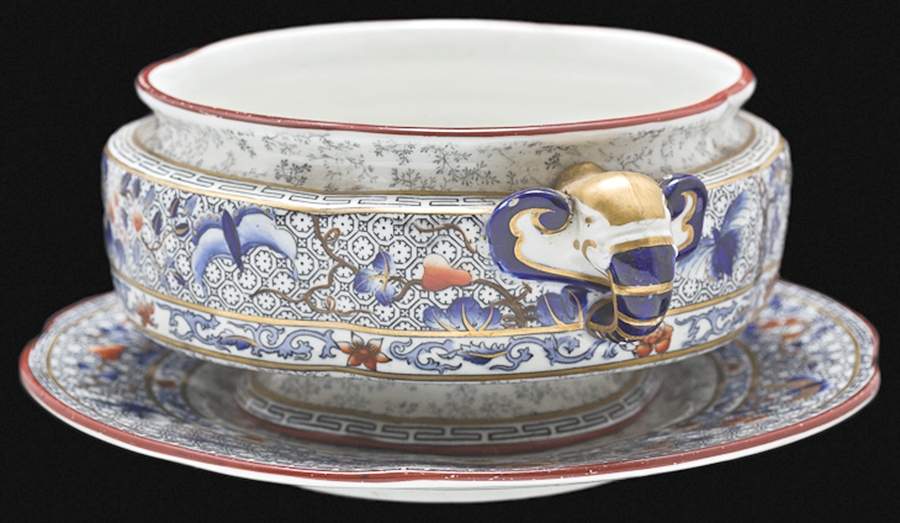 RW304 Gravy Boat & Underplate by Royal Worcester-1