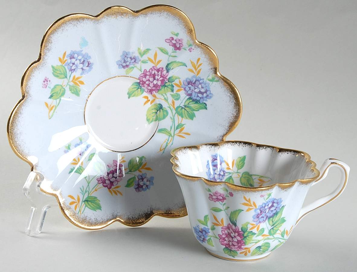 B5139 Flat Cup & Saucer Set by Rosina-Queens-1