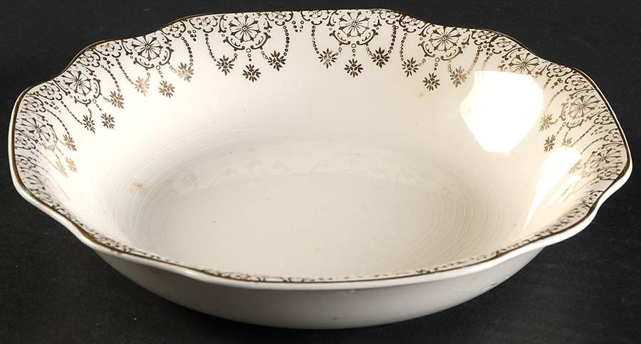 8017 Coupe Soup Bowl by Royal (USA)-1