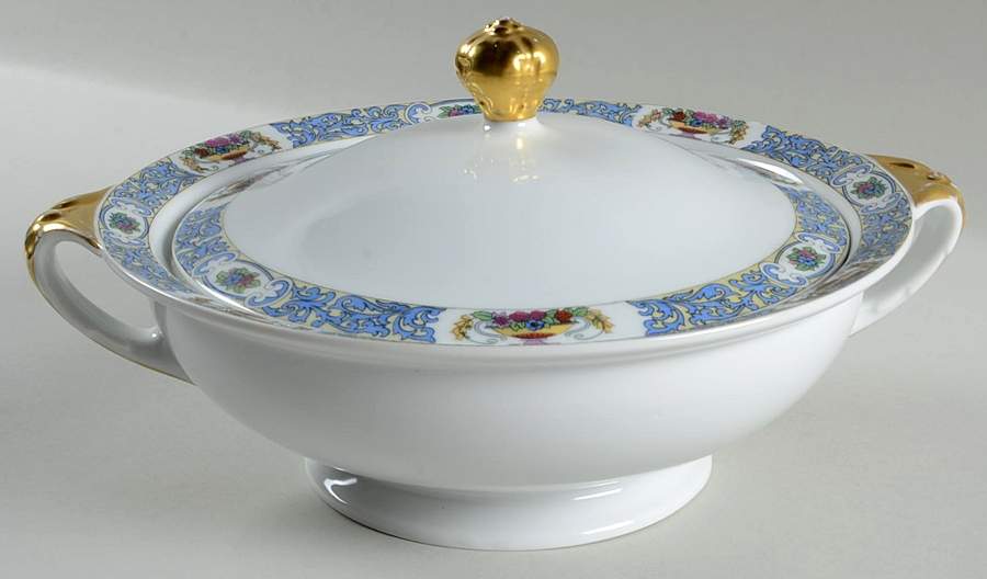 ROB474 Round Covered Vegetable by Royal Bayreuth-1