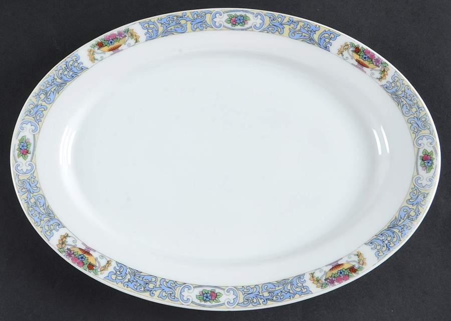 ROB474 11" Oval Serving Platter by Royal Bayreuth-1