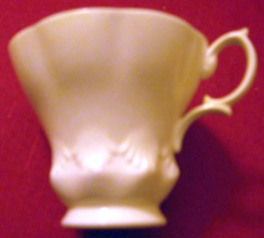 ROA279 Footed Cup by Royal Albert-1