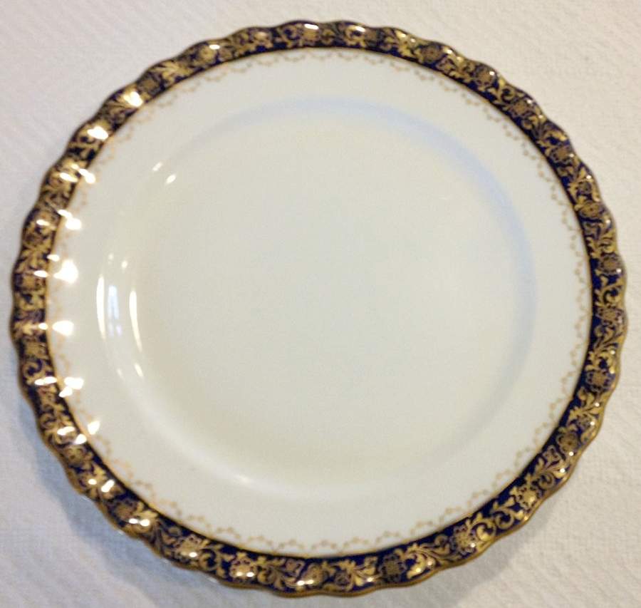 C7726 Luncheon Plate by Royal Doulton-1